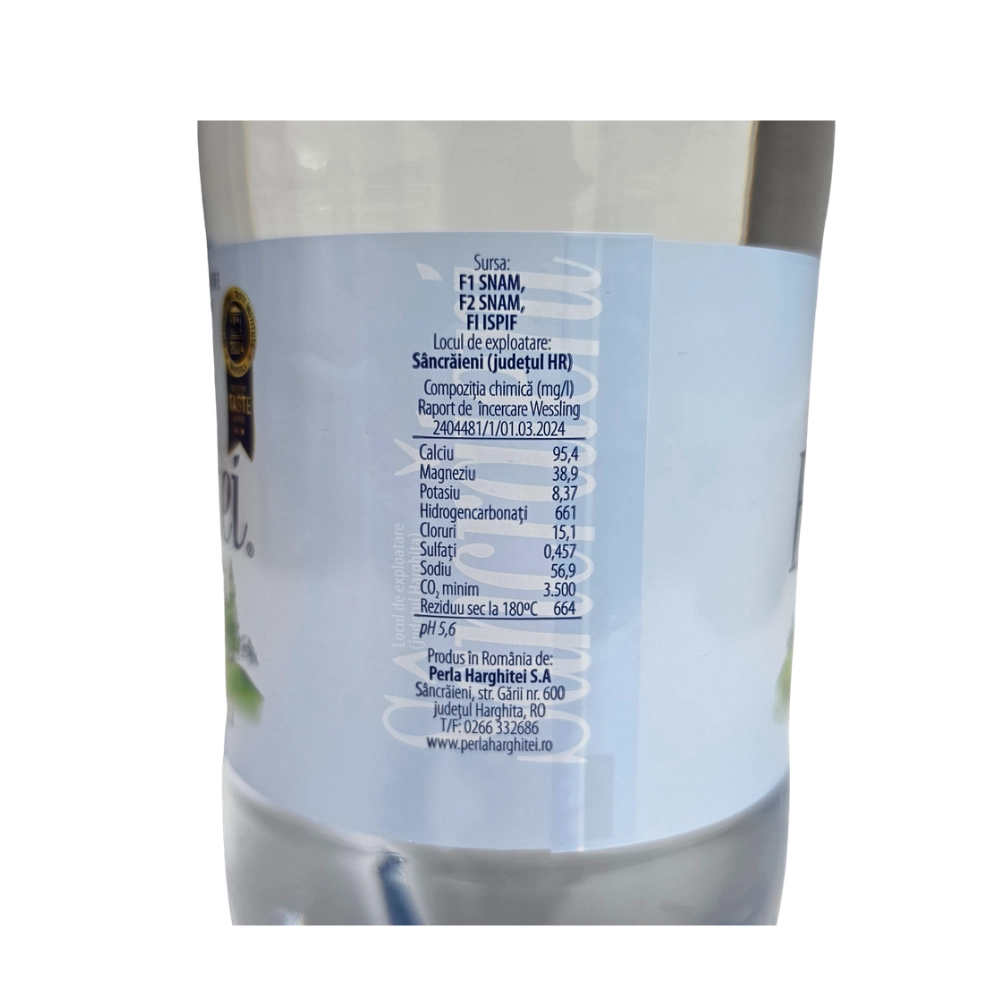 Etichetă PET apă minerală naturală carbogazoasă Perla Harghitei 2L